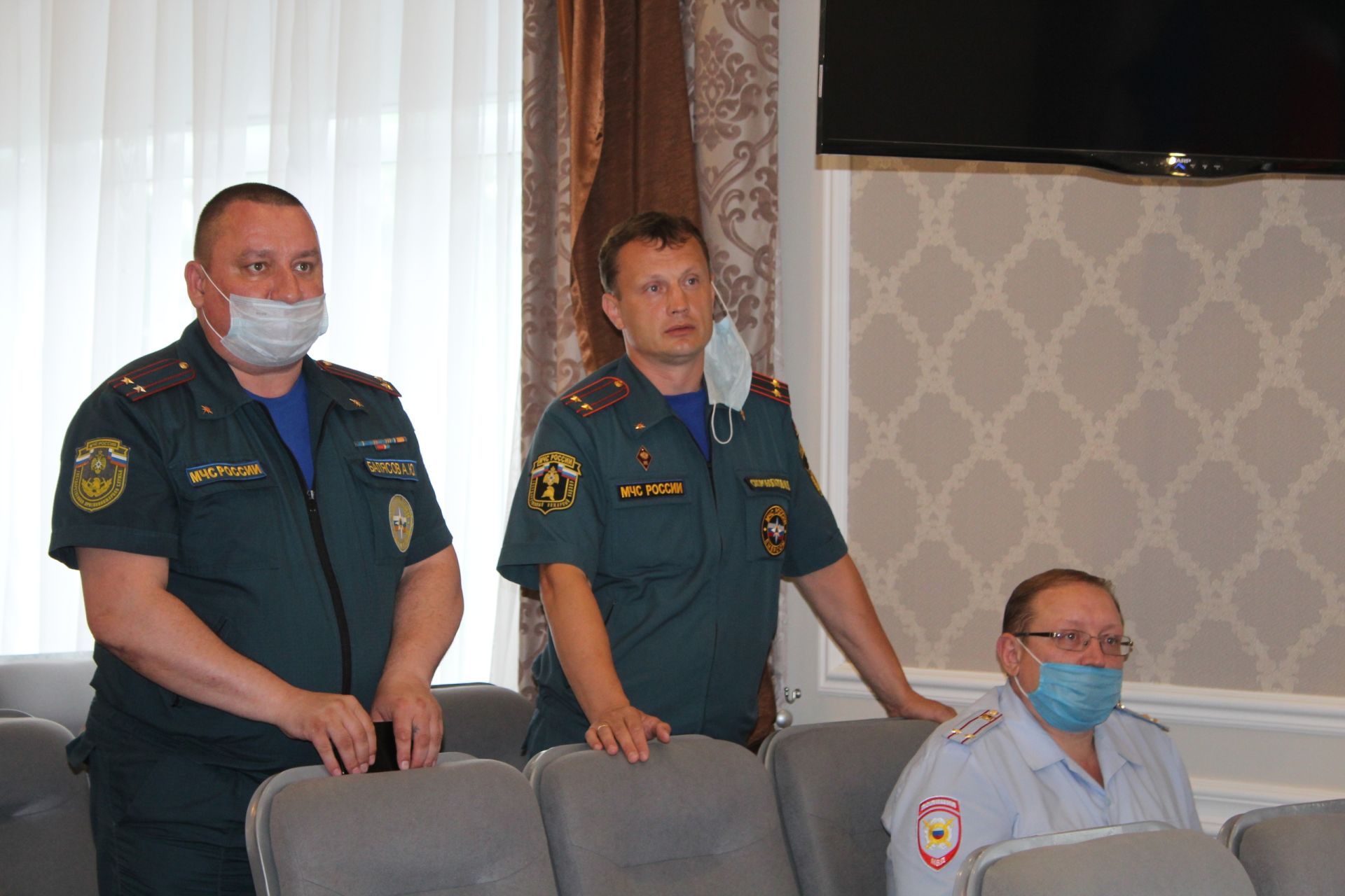 В Менделеевске начались проверки школ на соответствие требованиям пожарной безопасности