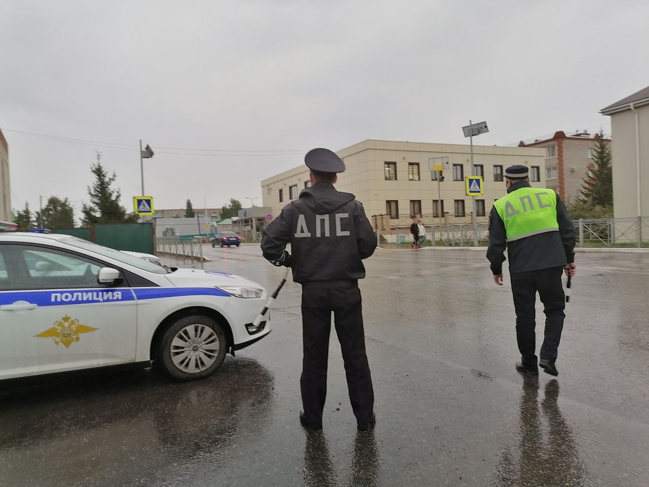 Шесть нетрезвых водителей задержали сотрудники ГИБДД во время рейда