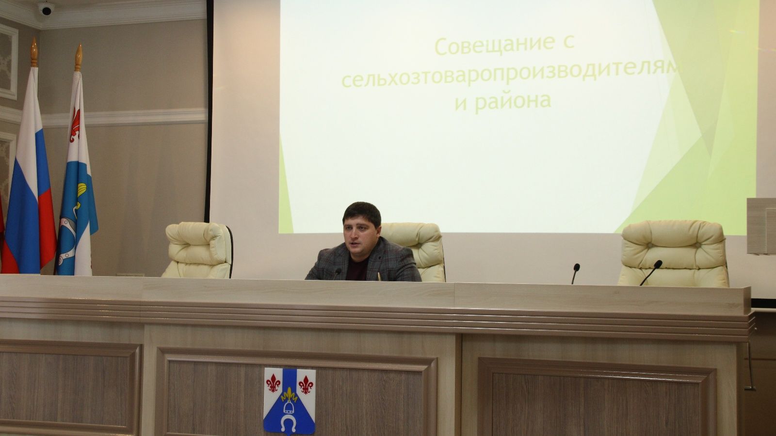 В Менделеевске прошло совещание руководителя Исполнительного комитета с сельхозтоваропроизводителями района