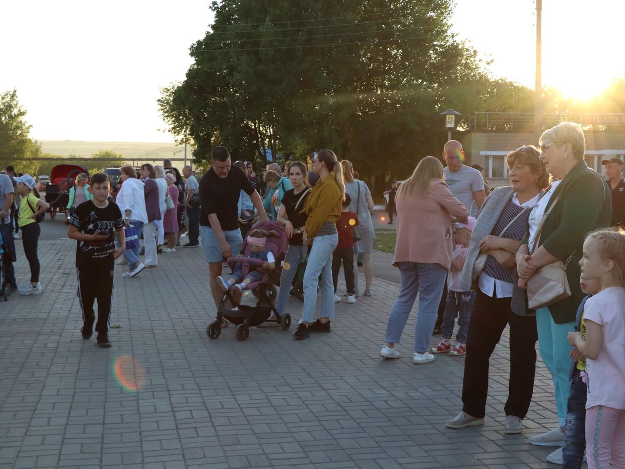 Награждение, артисты, шоу программы, салют: в&nbsp;Менделеевске отметили День химика