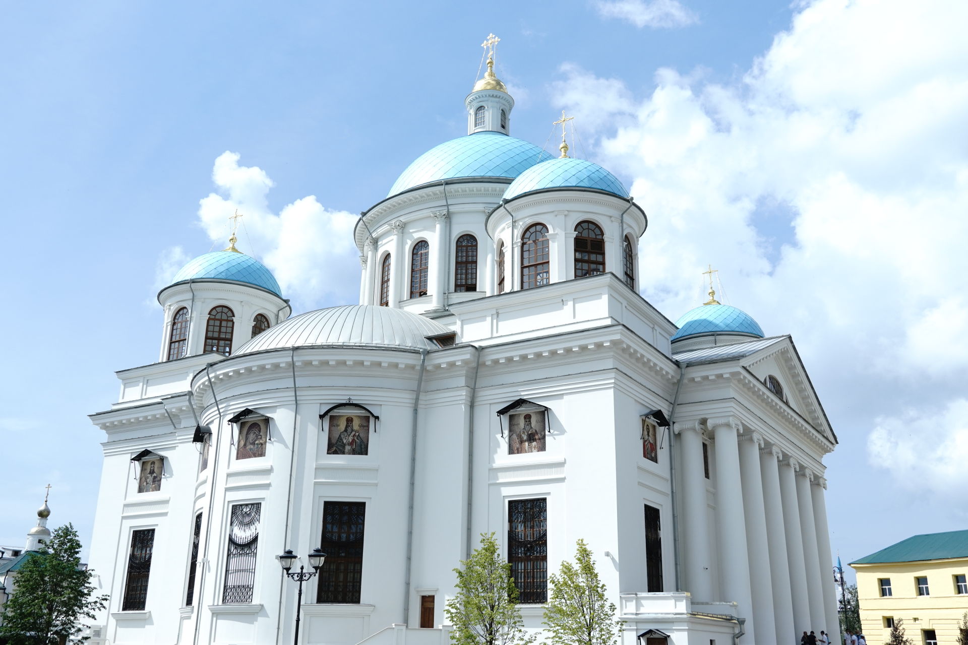 Восстановленный собор Казанской Божьей матери