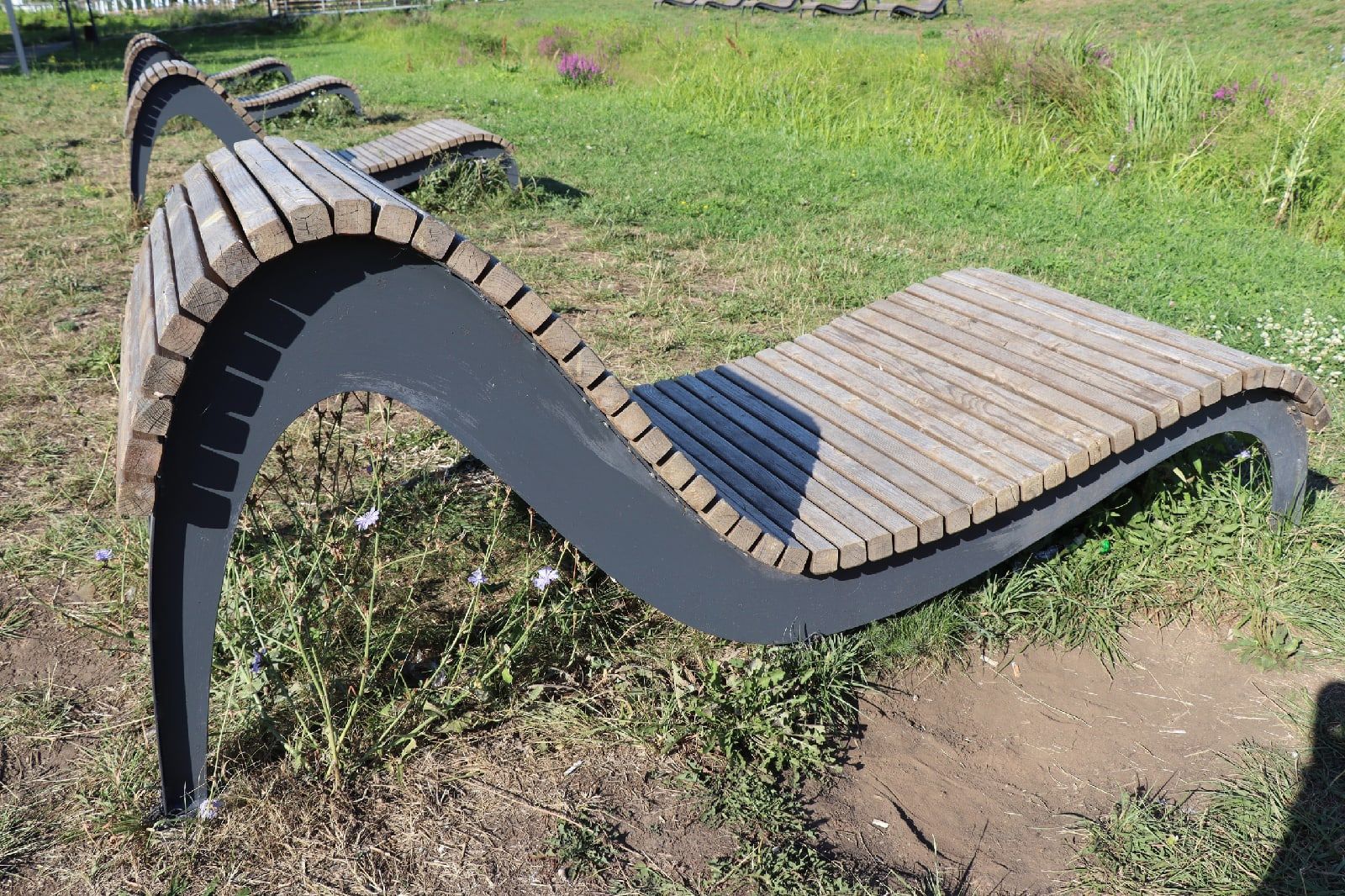 В парке «Ушковские острова» устранили коррозию на малых архитектурных формах