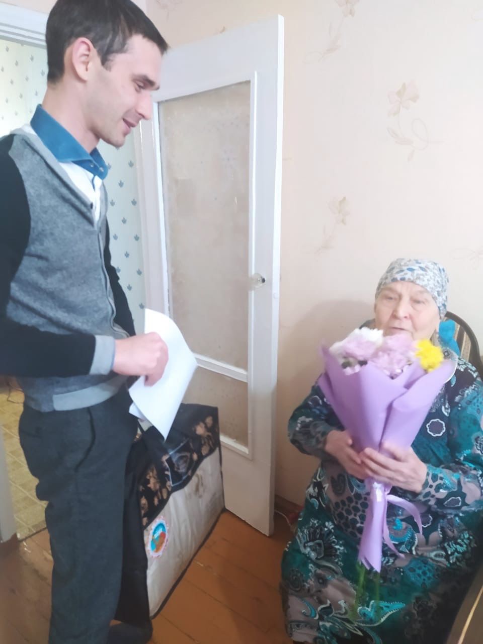 В первый день нового года 90-летний юбилей отметила Роза Кадырова