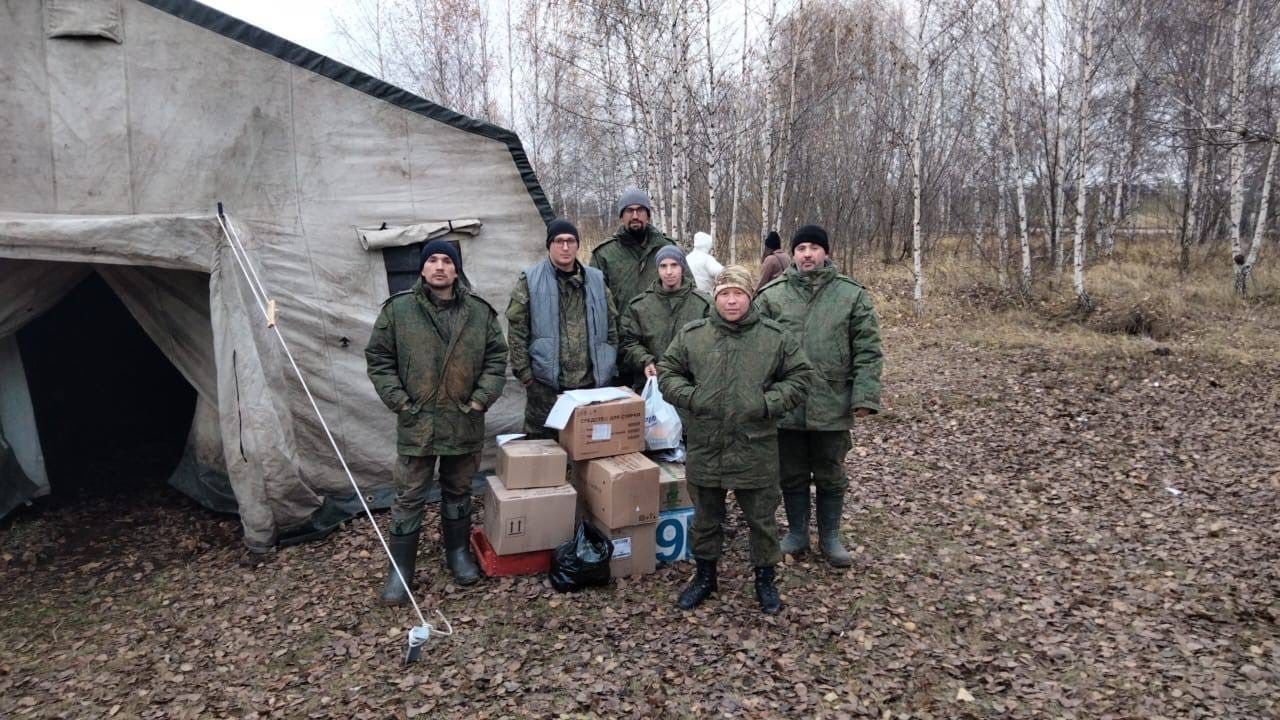 В Менделеевске продолжается доставка родных к мобилизованным, находящимся в сборных пунктах Казани