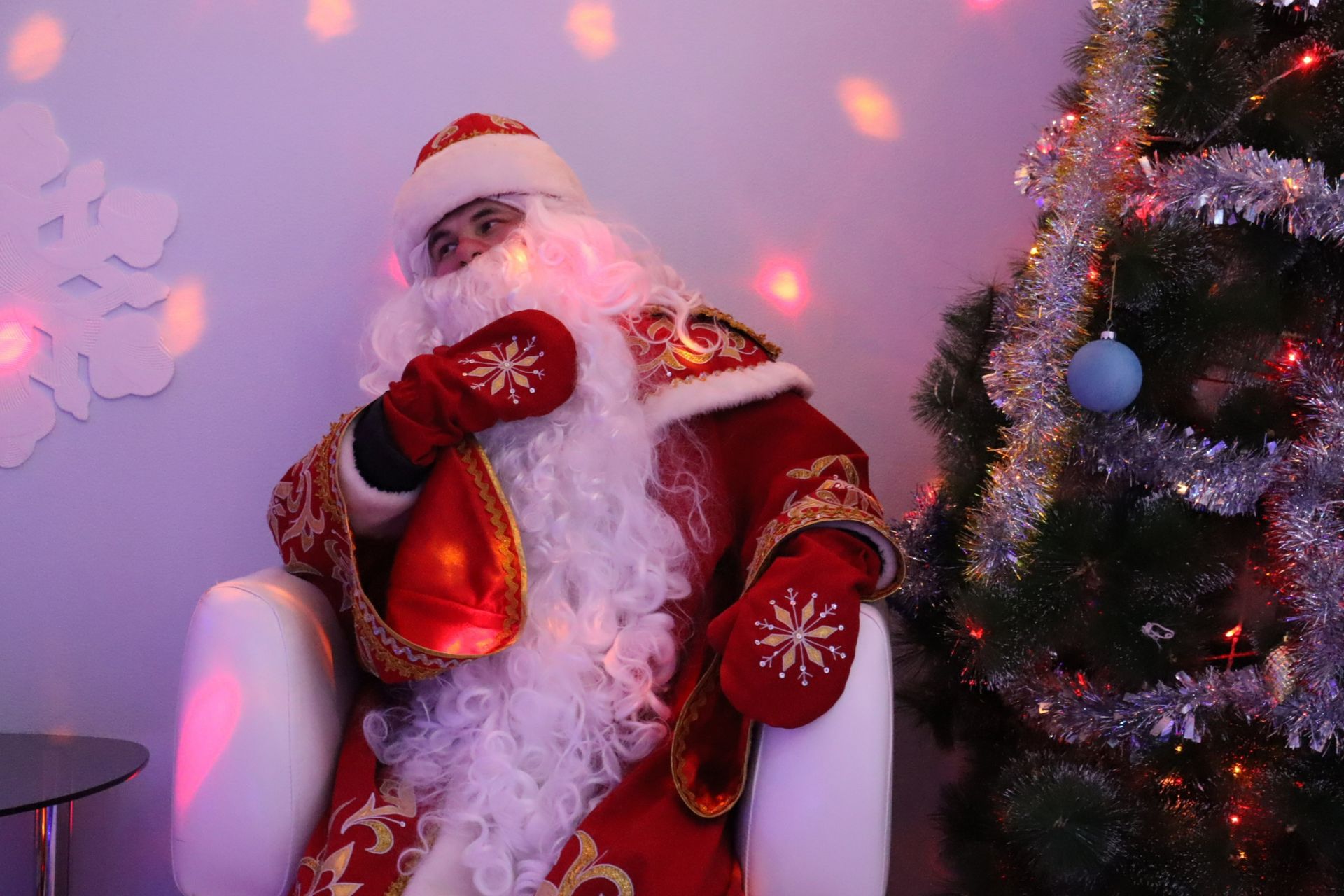 В Менделеевске открылась резиденция Деда Мороза