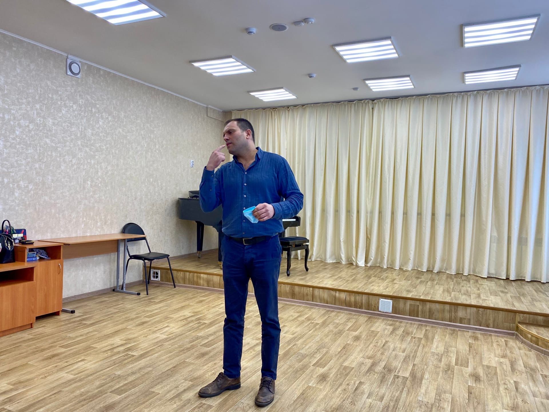 В Менделеевске прошел мастер-класс оперного певца Александра Петренко