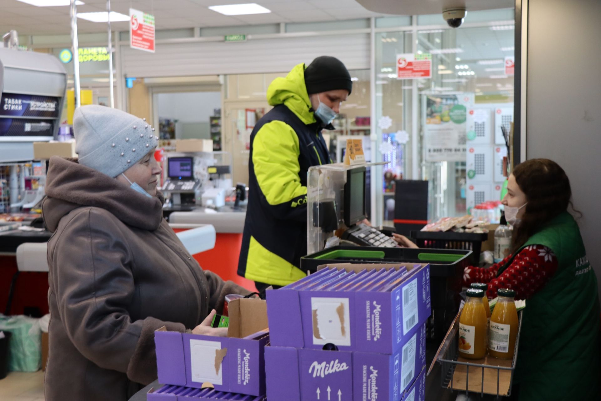 В Менделеевске проверили цены и наличие товаров