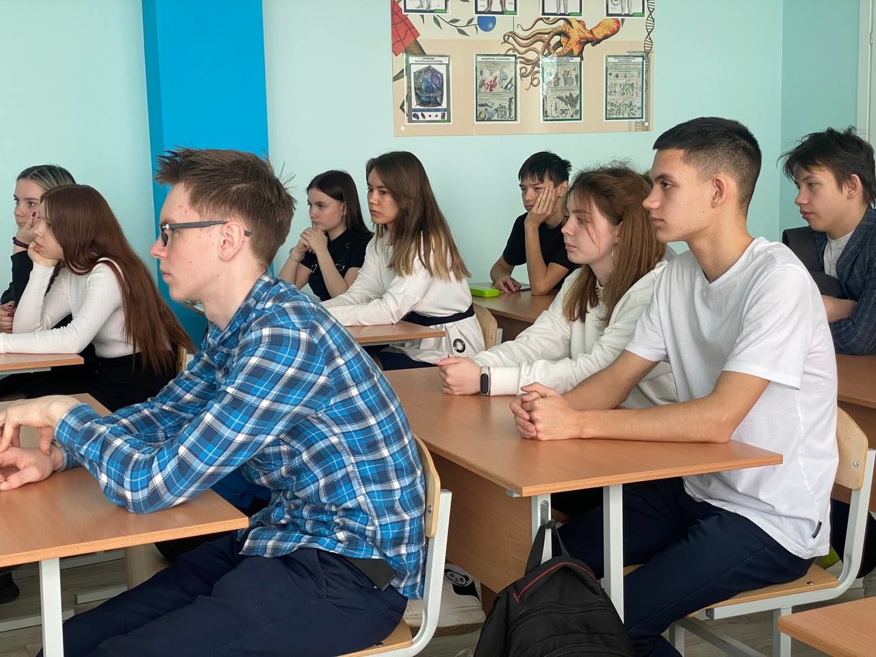 В школах Менделеевска продолжаются классные часы на тему «Знакомство с редакцией»