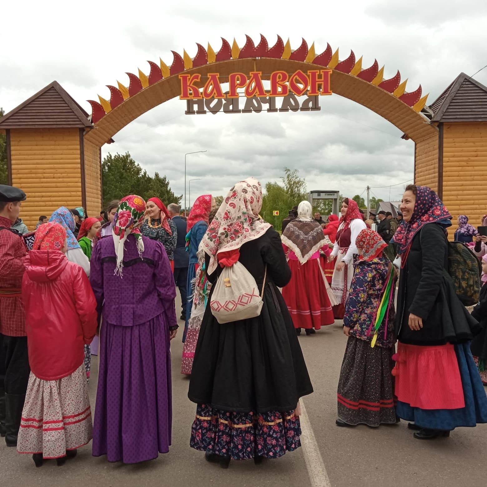 Менделеевский клуб «Вдохновение» принял участие в празднике «Каравон»