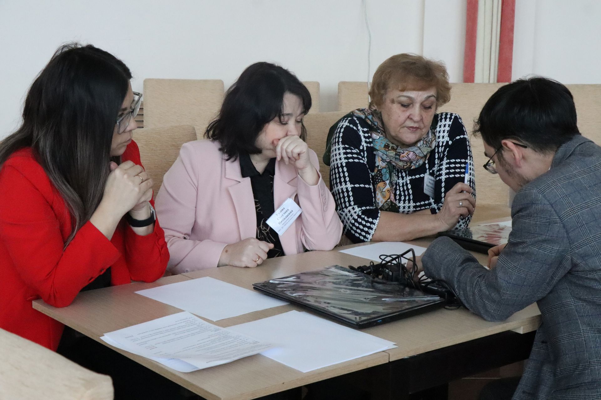 На шаг ближе к образовательному кластеру: в Менделеевске проходит стратегическая сессия