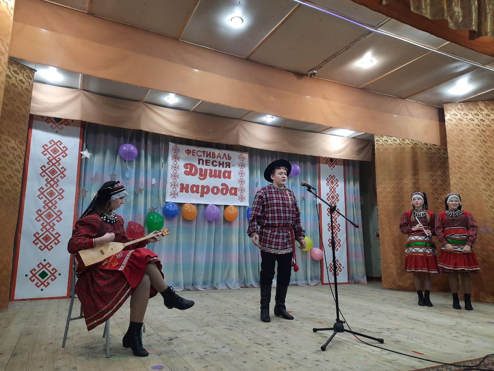 В Ильнетском СДК провели III межрегиональный фестиваль «Песня  – душа народа»