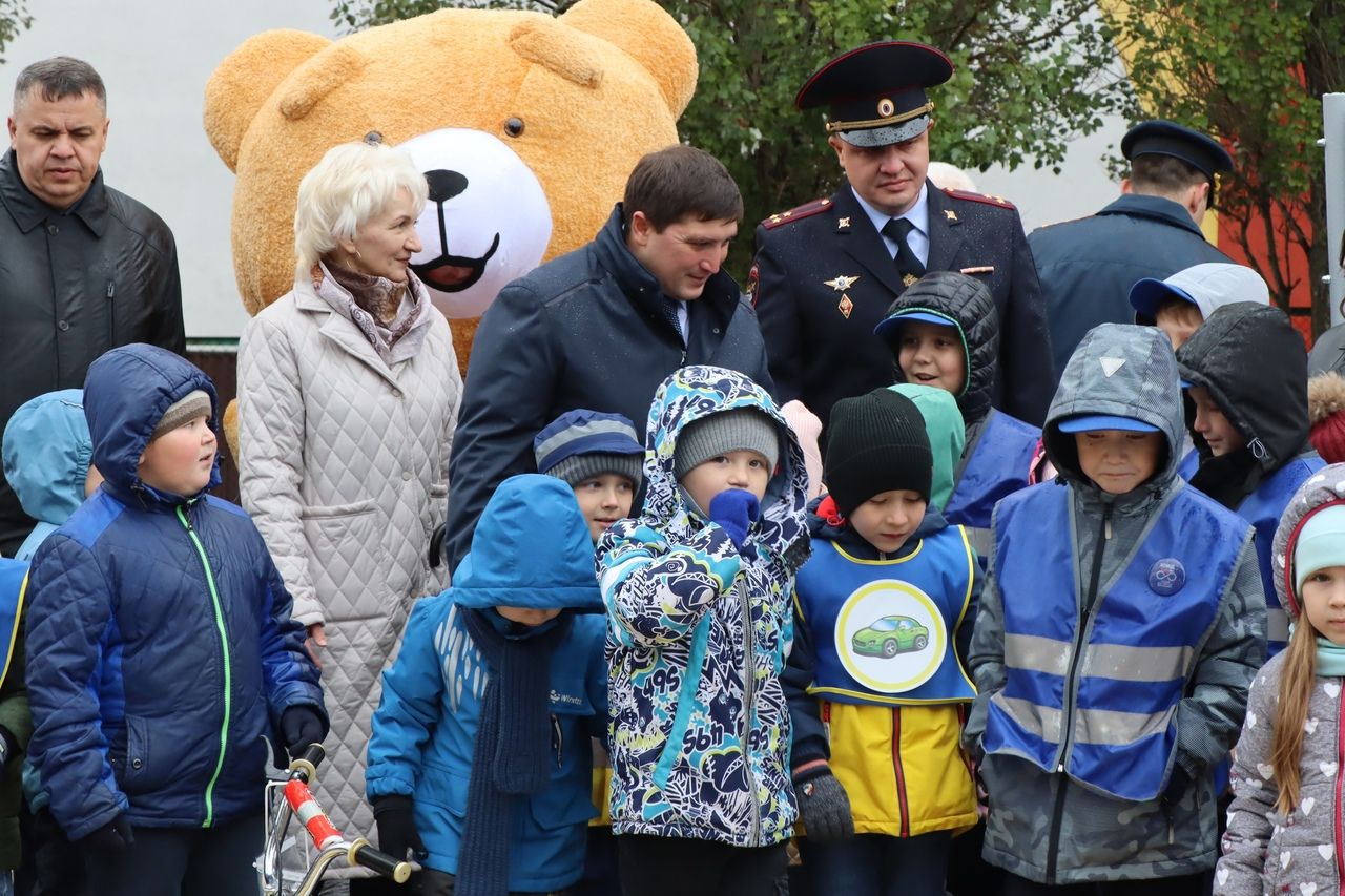 В Менделеевске появился Мобильный автогородок