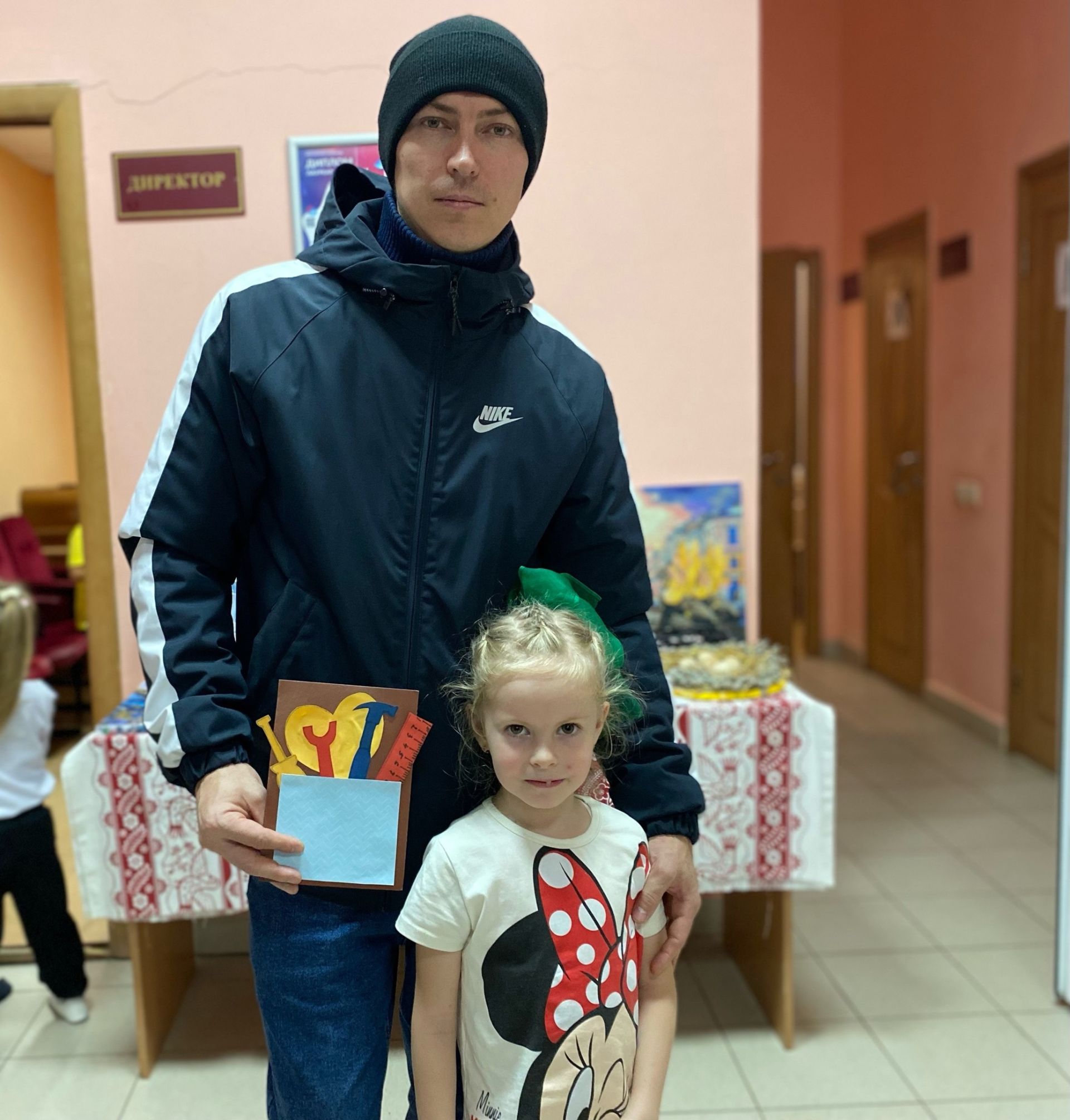 «Открытка для папы»: В Мунайкинском СДК дети поздравили с Днем отца