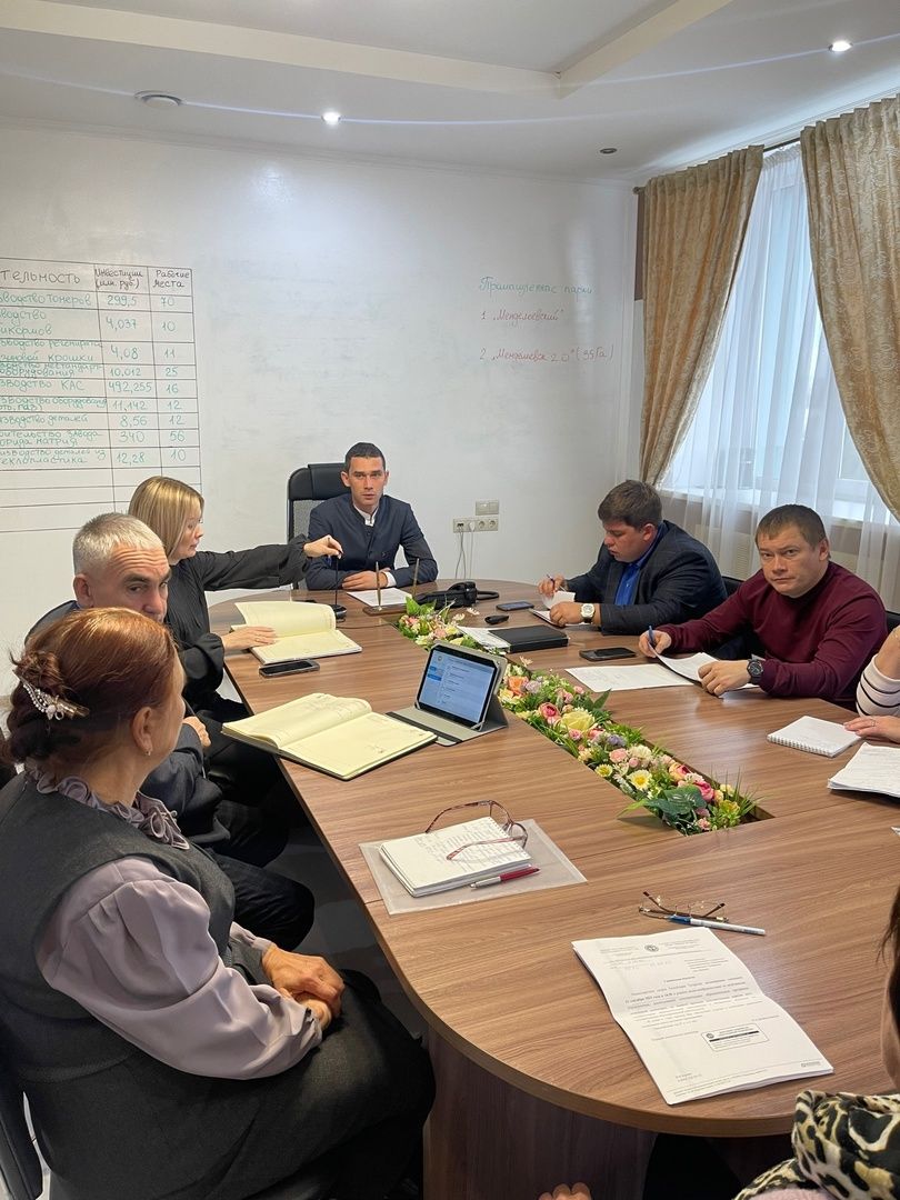 В Менделеевске провели традиционное совещание с председателями ТОС