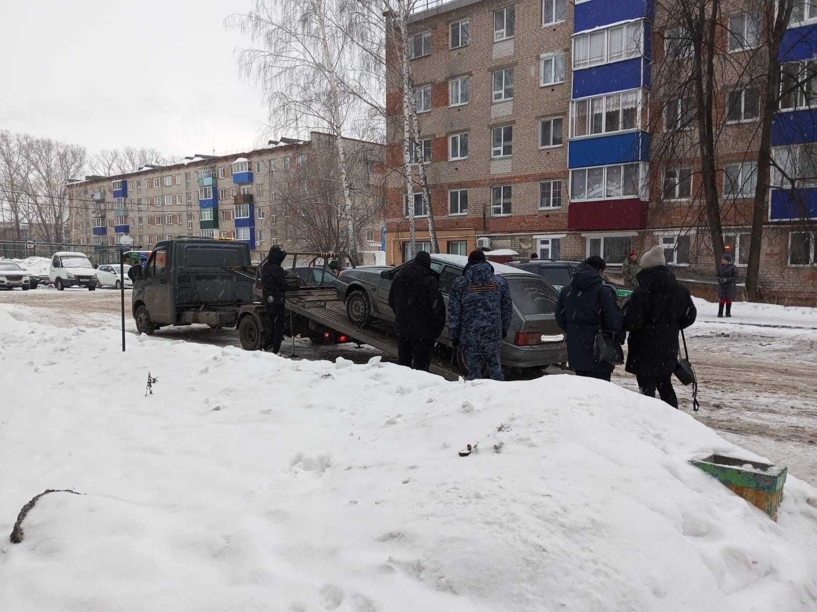 У менделеевца из-за долга в 86 тысяч конфисковали автомобиль