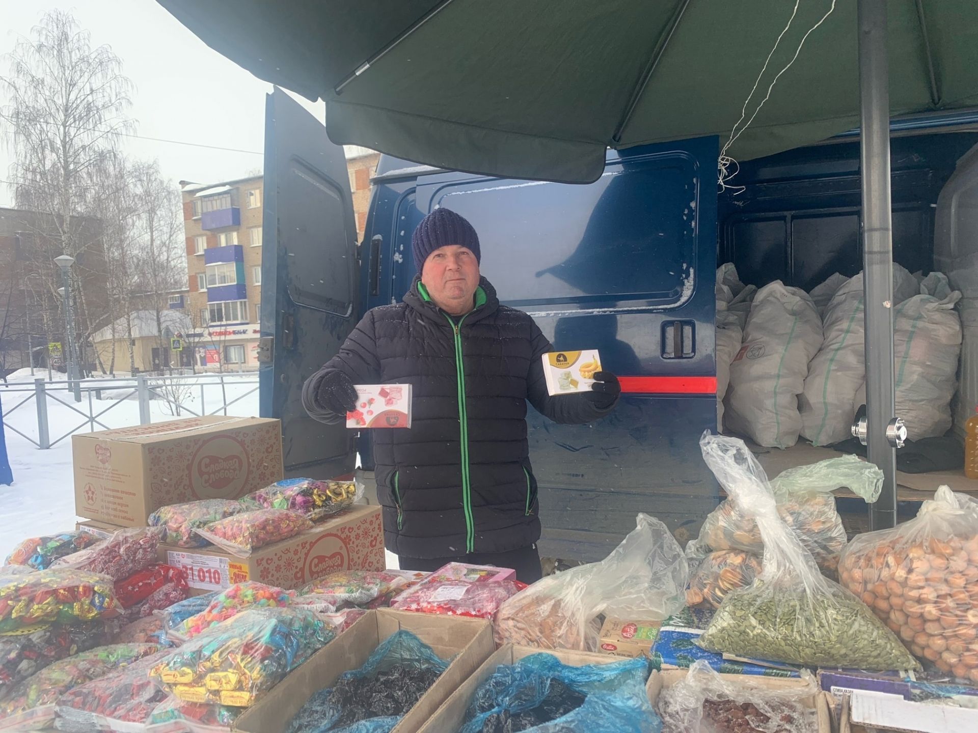 В Менделеевске продолжаются зимние сельхозярмарки