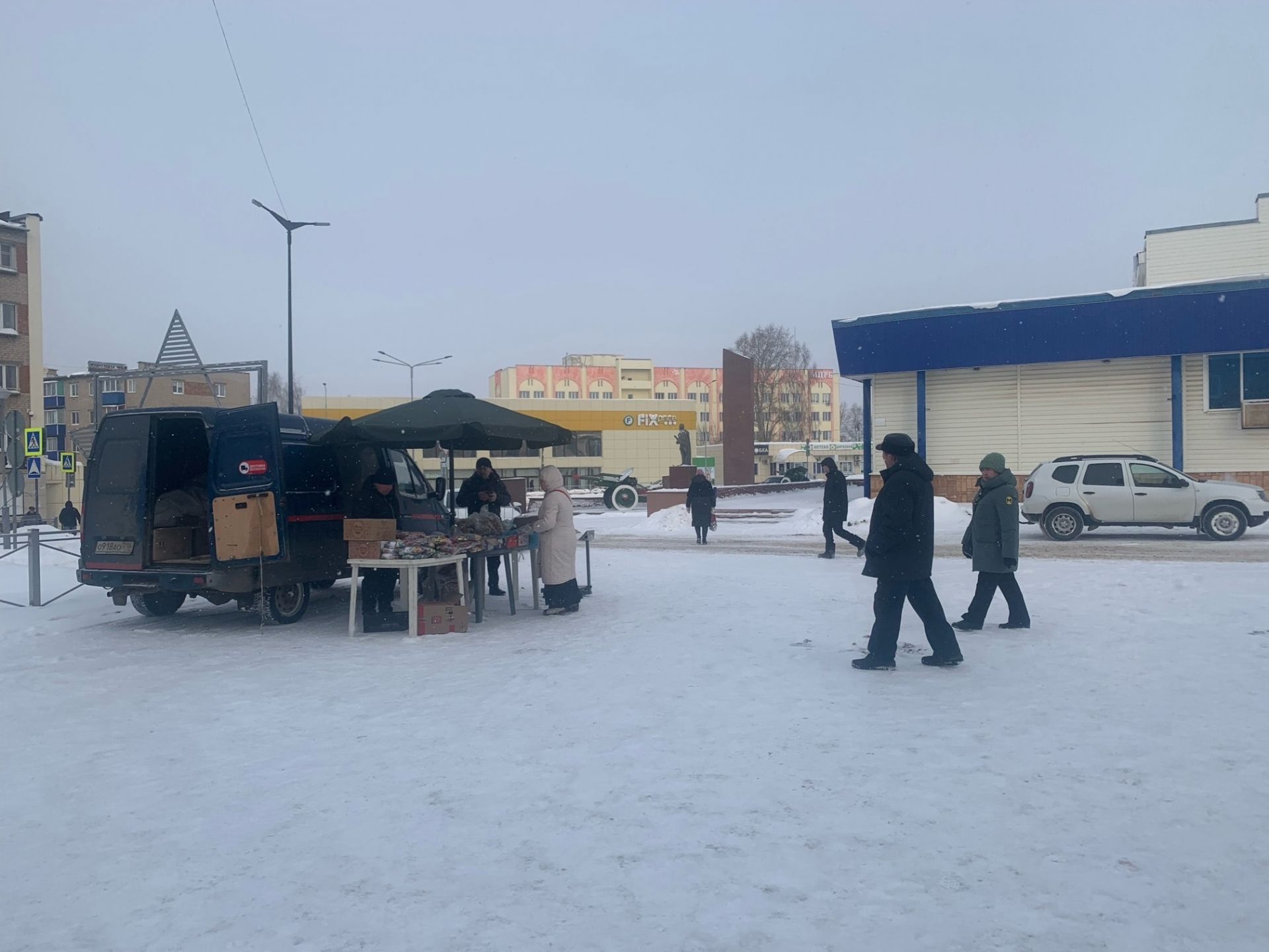 В Менделеевске продолжаются зимние сельхозярмарки