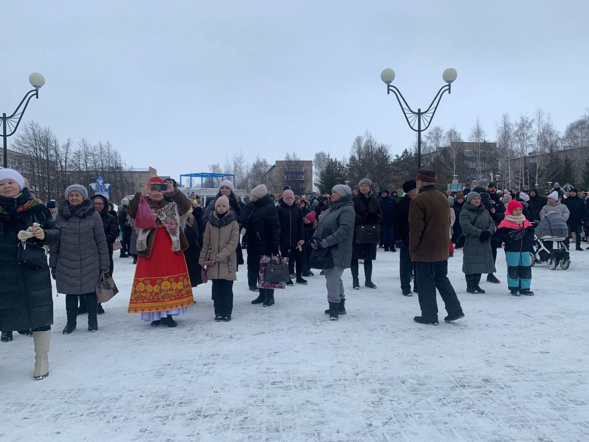 Менделеевцы весело и с размахом проводили зиму