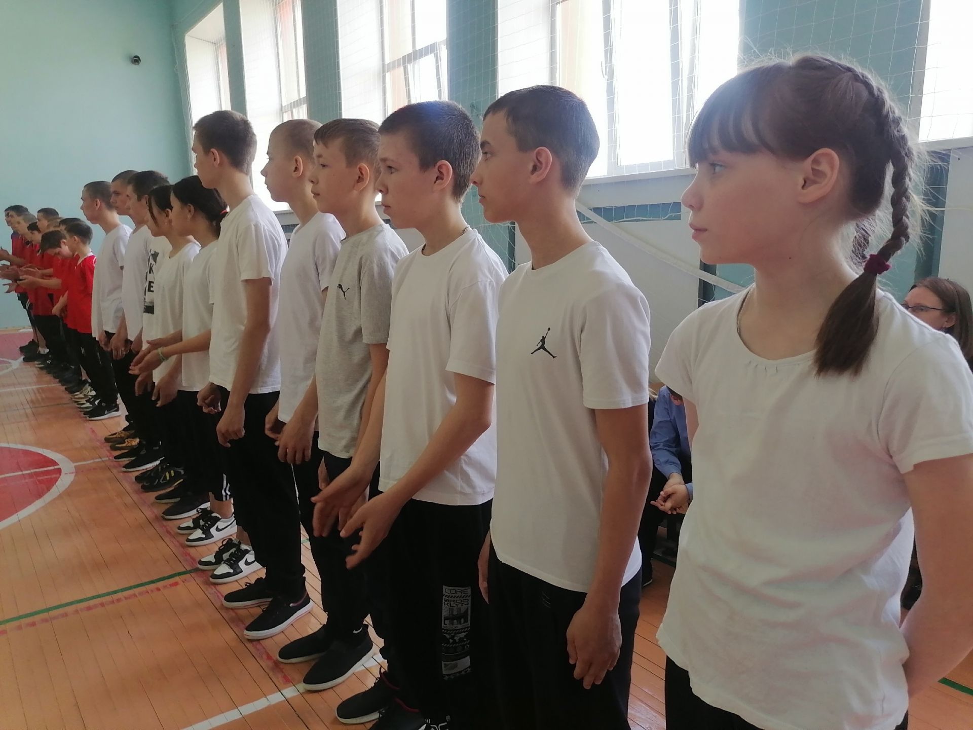 В Менделеевске «Инклюзивный кроссфит» собрал школьников