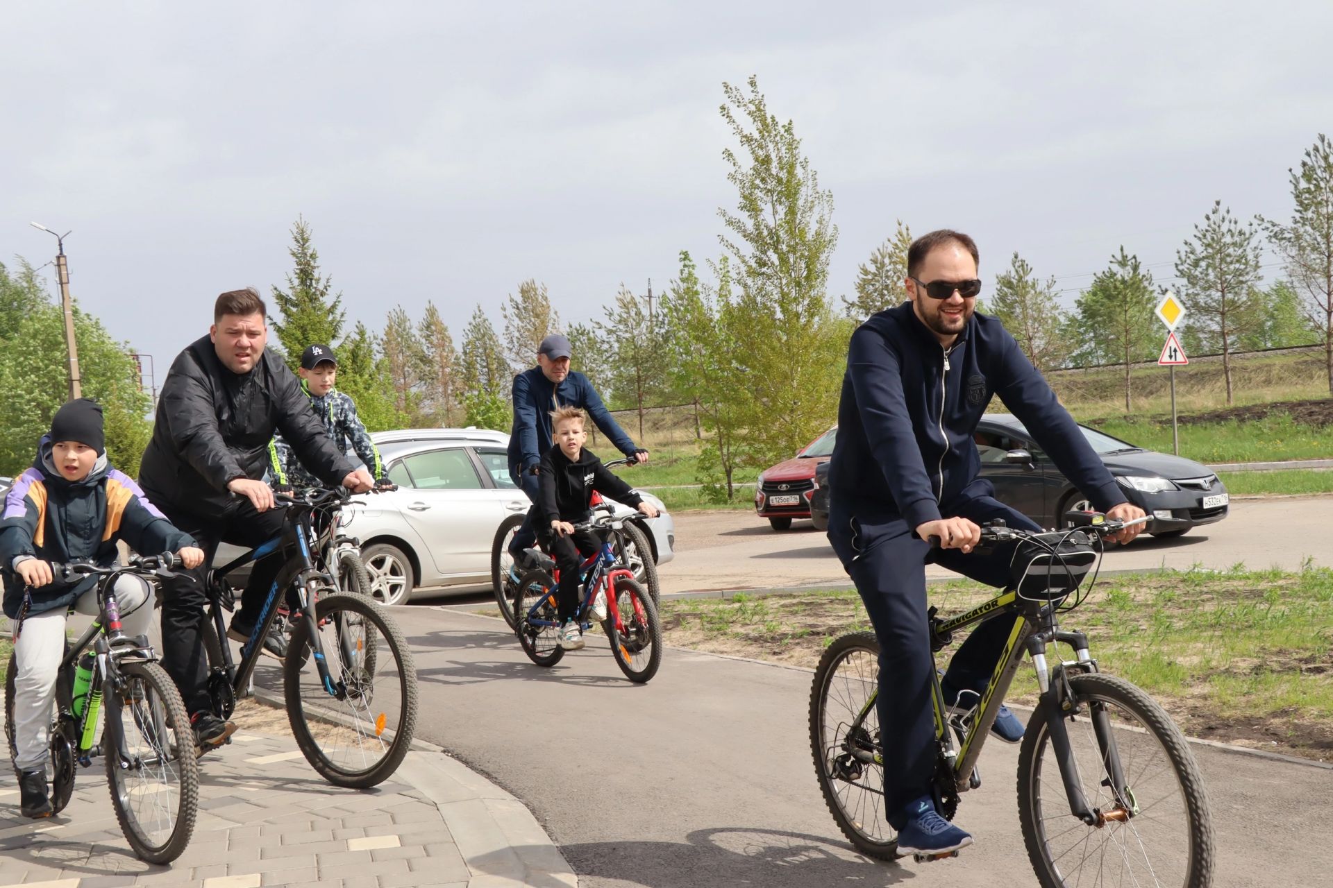 В Менделеевске дали старт велосезону