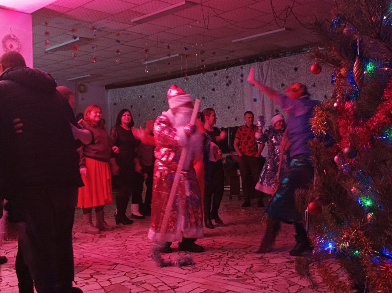 В Тихоновском СДК прошла дискотека