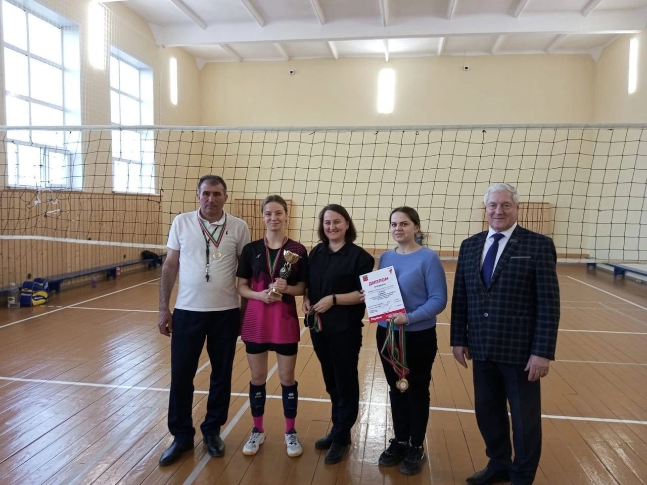 Волейболистки спортивной школы «Батыр» Менделеевска выиграли «Кубок Первых»