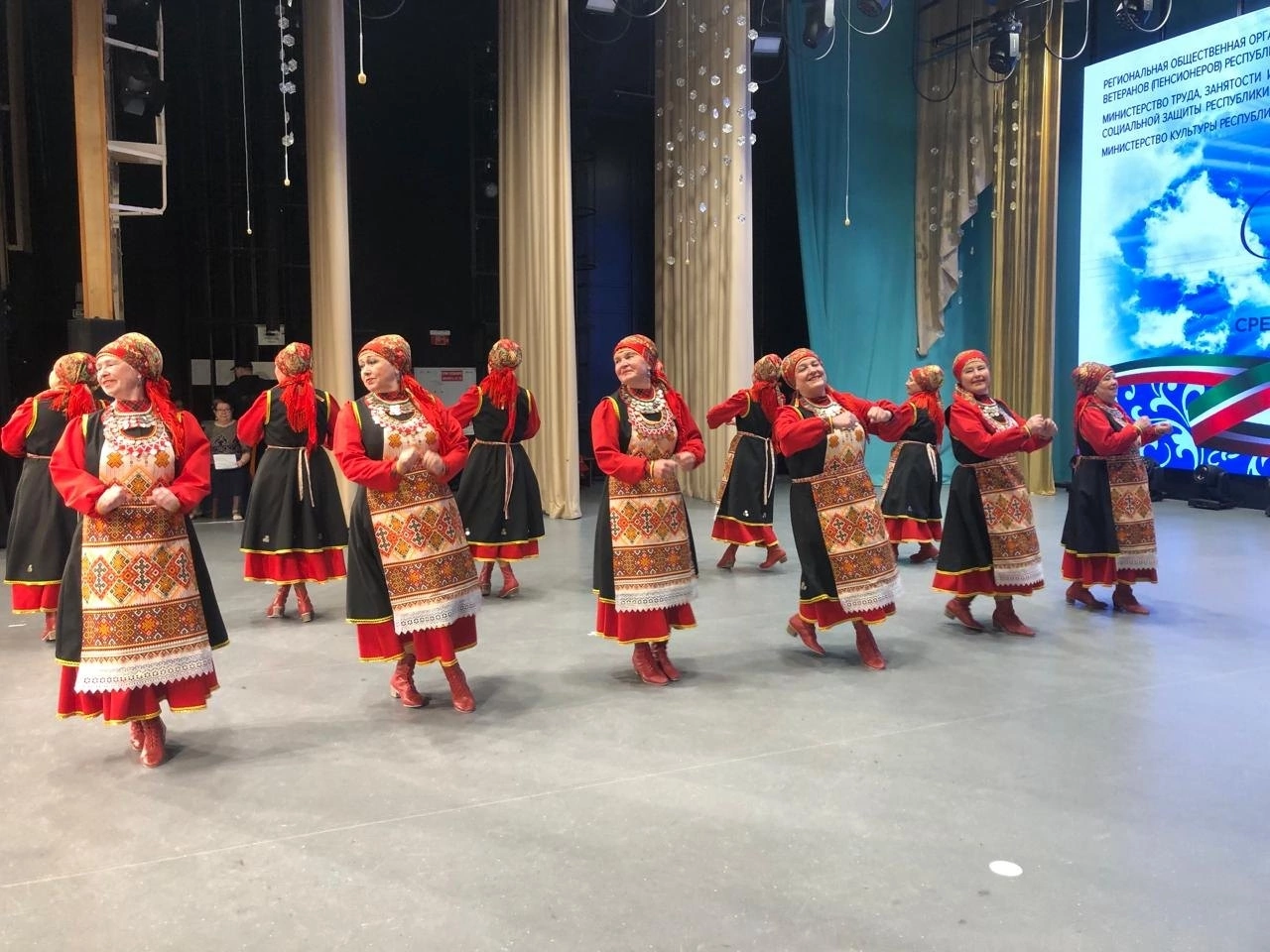 «Вдохновение», «Эрвел» и народный хор ветеранов приняли участие в фестивале «Балкыш»