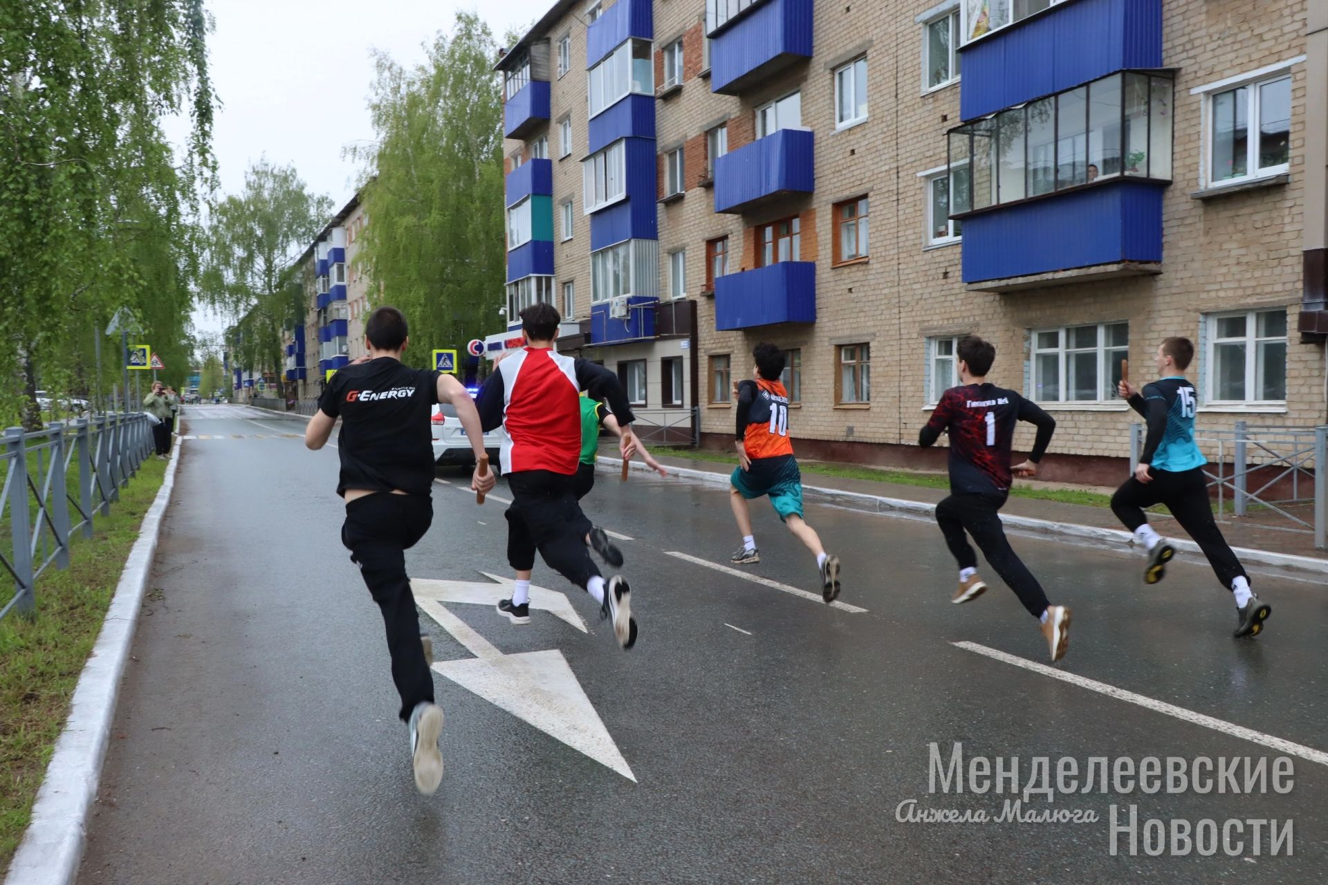 В Менделеевске наградили победителей легкоатлетической эстафеты на призы Героя Советского Союза Василия Белоусова