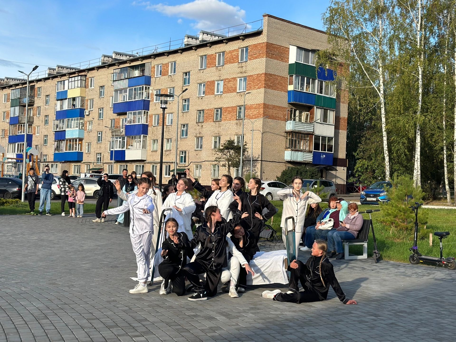 В Менделеевске состоялась премьера хореографического перфоманса «Ночь»