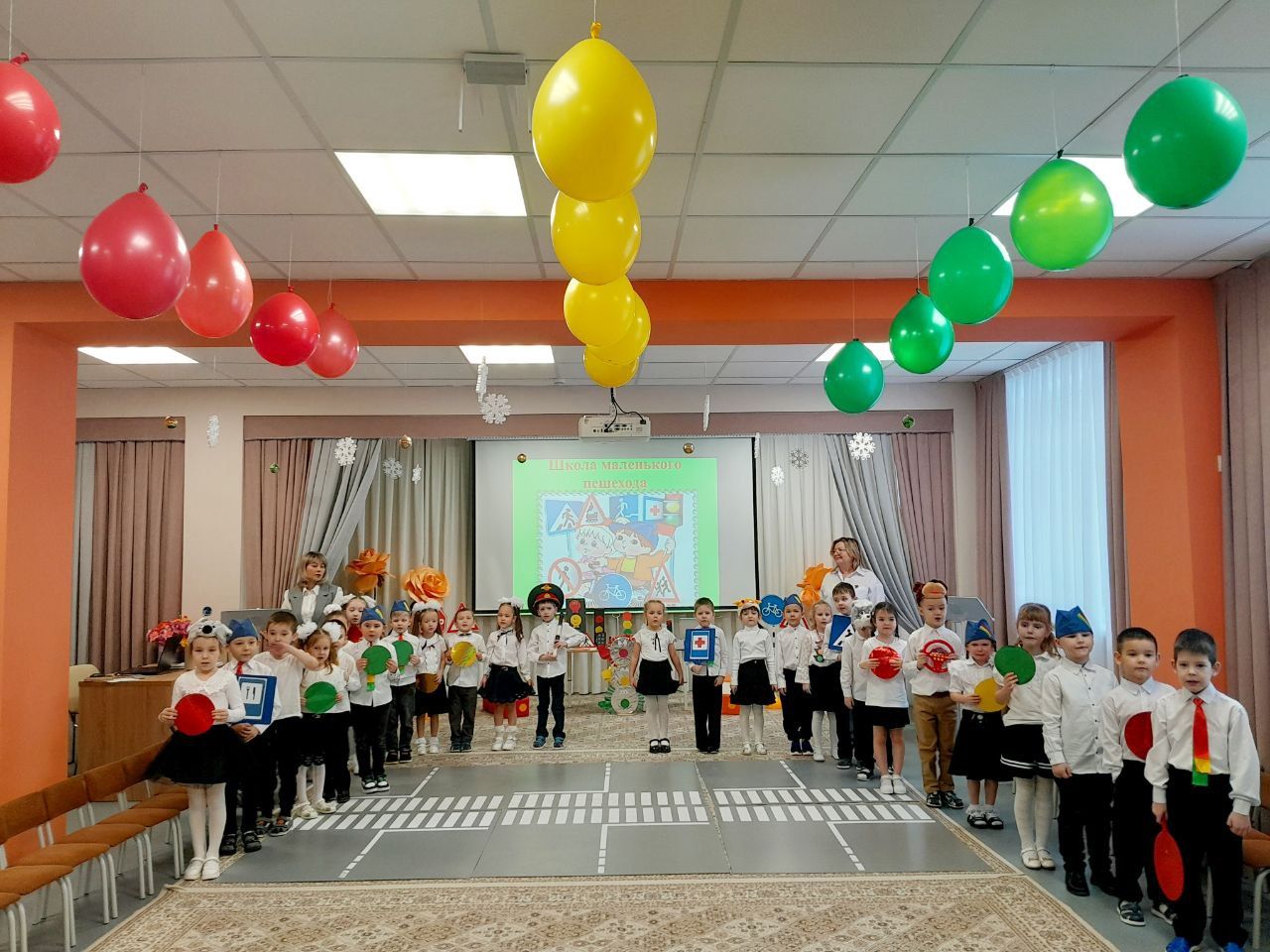 Маленькие пешеходы: как детский сад № 7 «Золотая рыбка» обучает ПДД