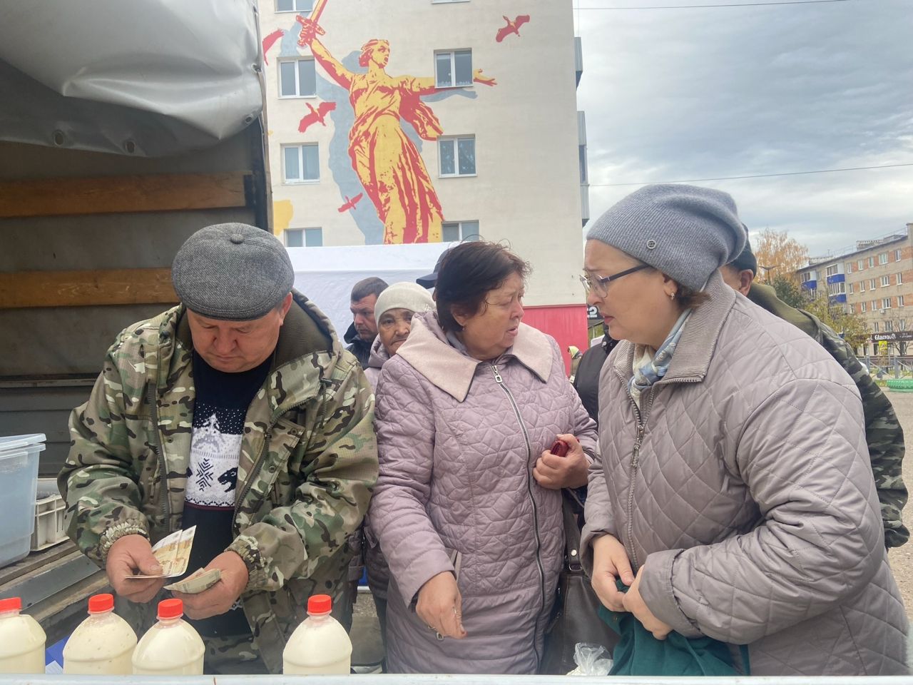 В Менделеевске продолжается сезон ярмарок