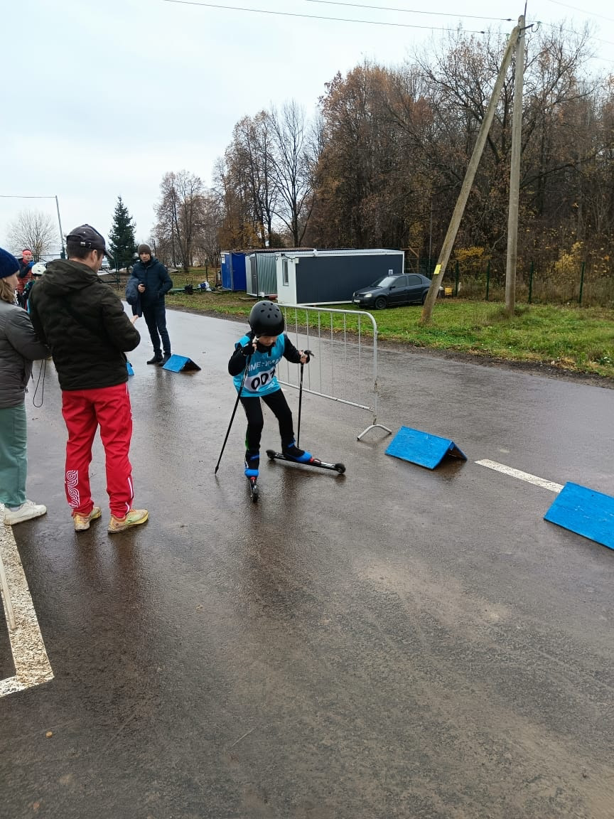 Более 70 спортсменов приняли участие в открытом Первенстве СШ «Батыр» Менделеевска по лыжероллерному спринту