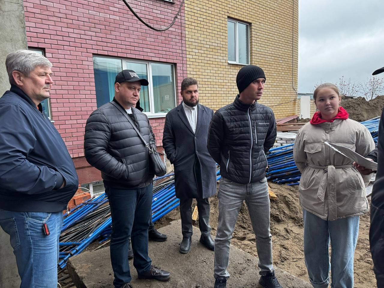 Председатель Совета Первых провела один день с главой Менделеевского района Робертом Искандаровым