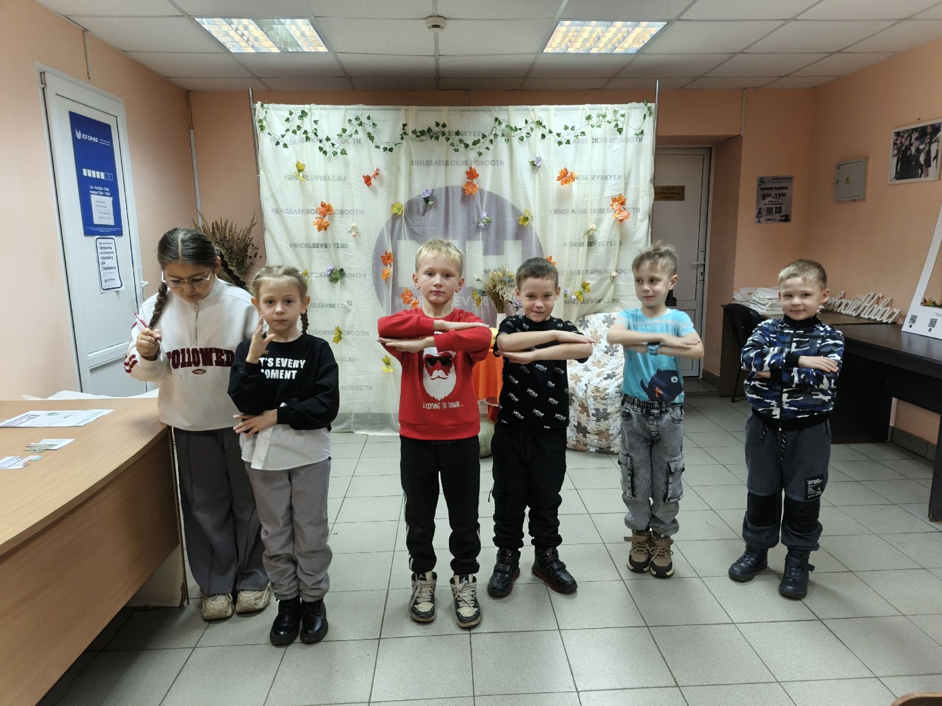 В редакции «Менделеевские новости» прошла экскурсия: школьники познакомились с миром журналистики