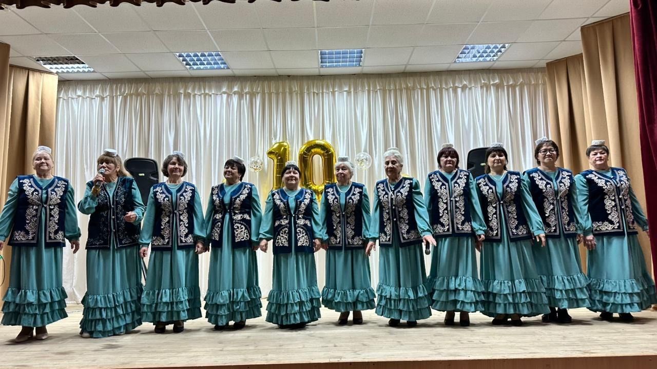 Тураевский СДК отметил в кругу друзей 10-летний день рождения