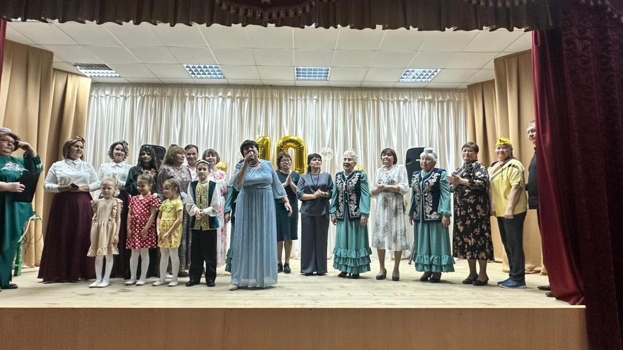 Тураевский СДК отметил в кругу друзей 10-летний день рождения