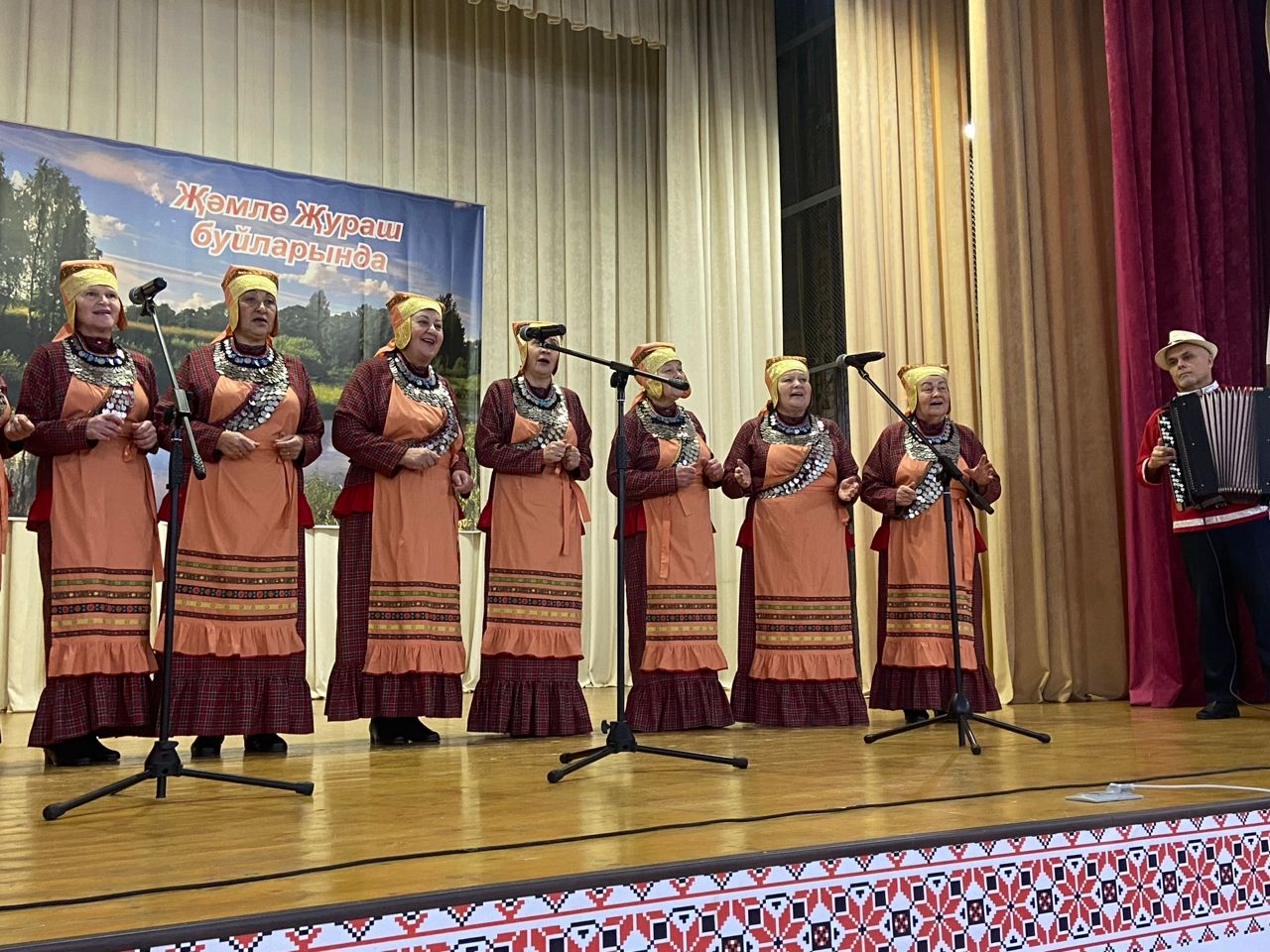 В Старом Гришкине проходит Межрегиональный фестиваль кряшенской культуры