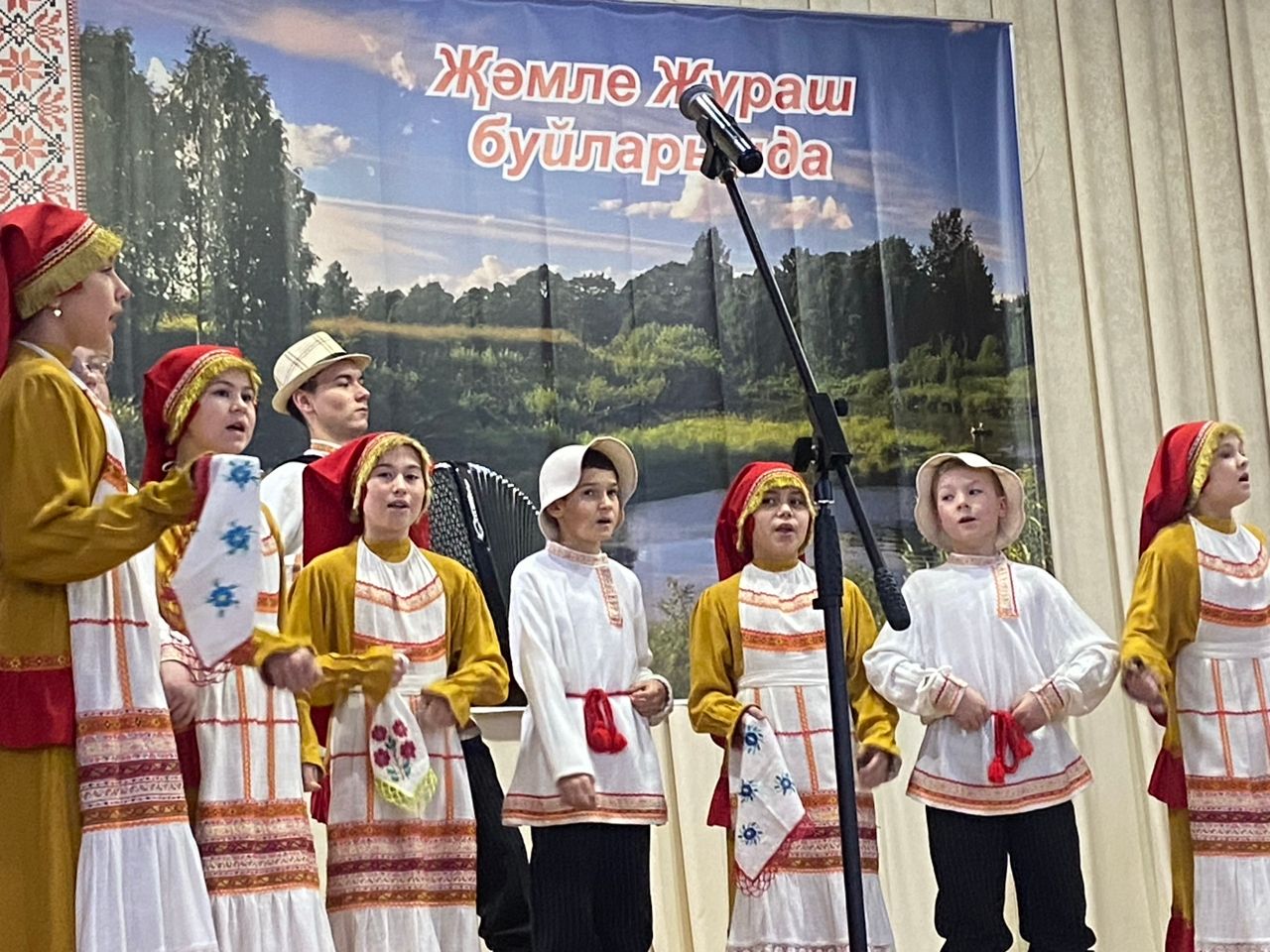 В Старом Гришкине проходит Межрегиональный фестиваль кряшенской культуры