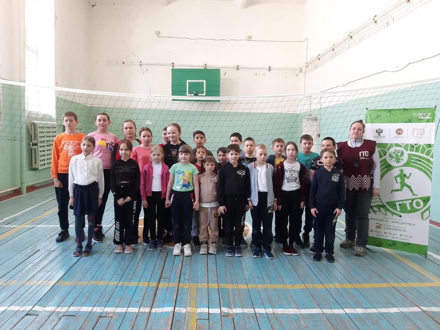 В Менделеевске прошёл спортивный праздник «Мы с мамой дружим со спортом»