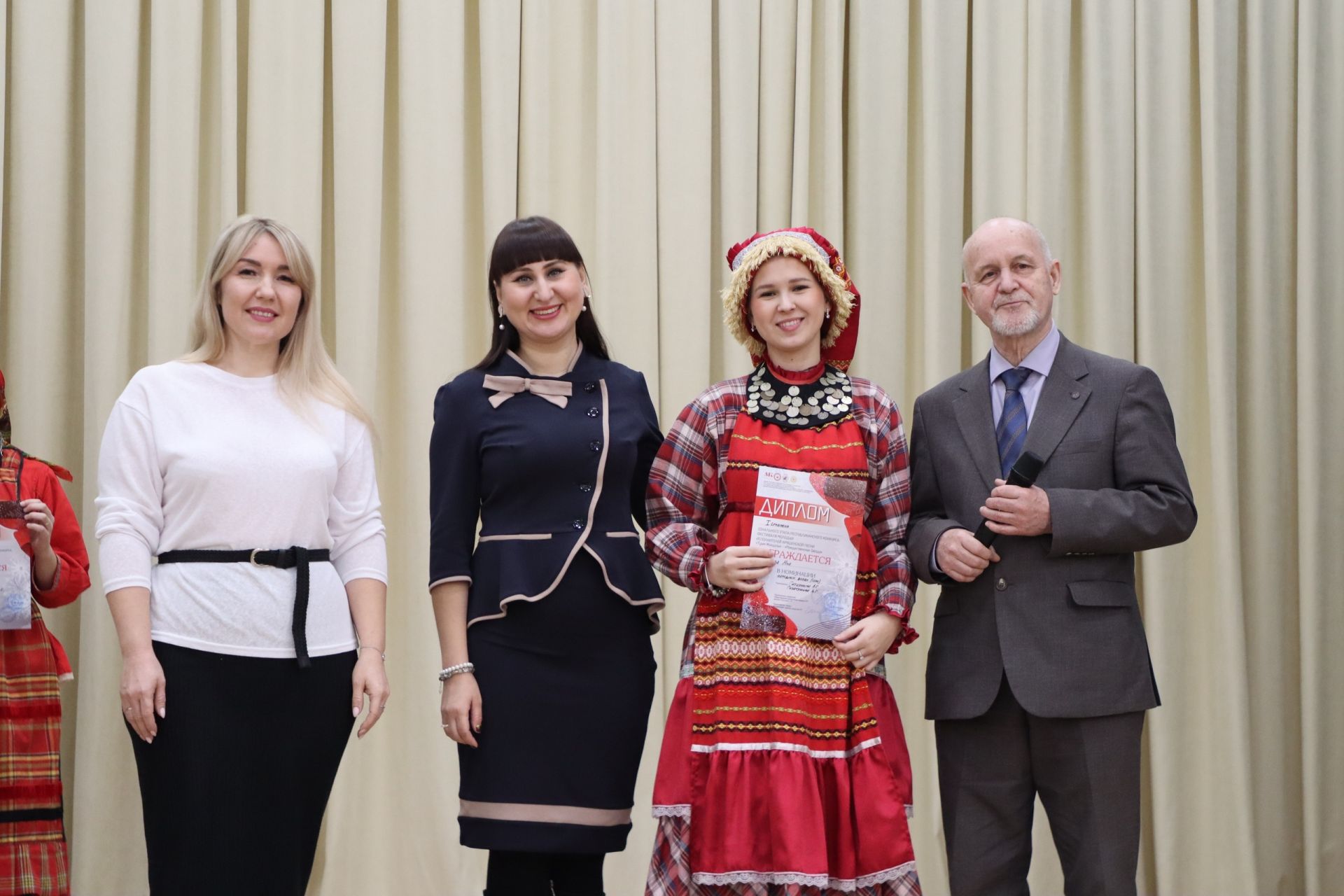 Яна Шалаумова прославила малую родину на конкурсе «Рождественская звезда»