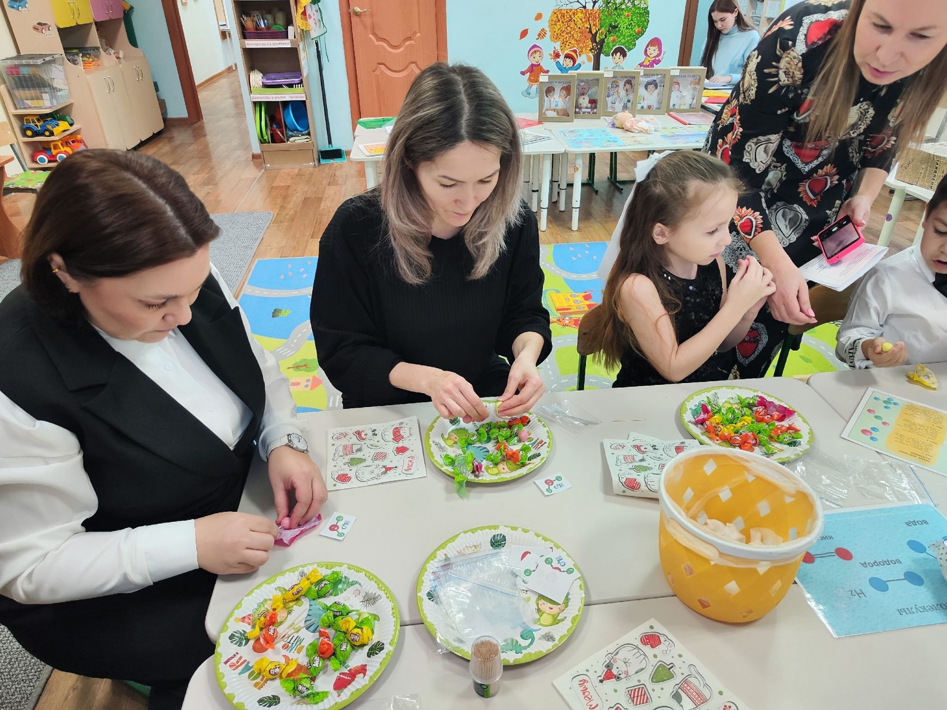 Педагоги из Менделеевска освоили новые инструменты профориентации дошкольников