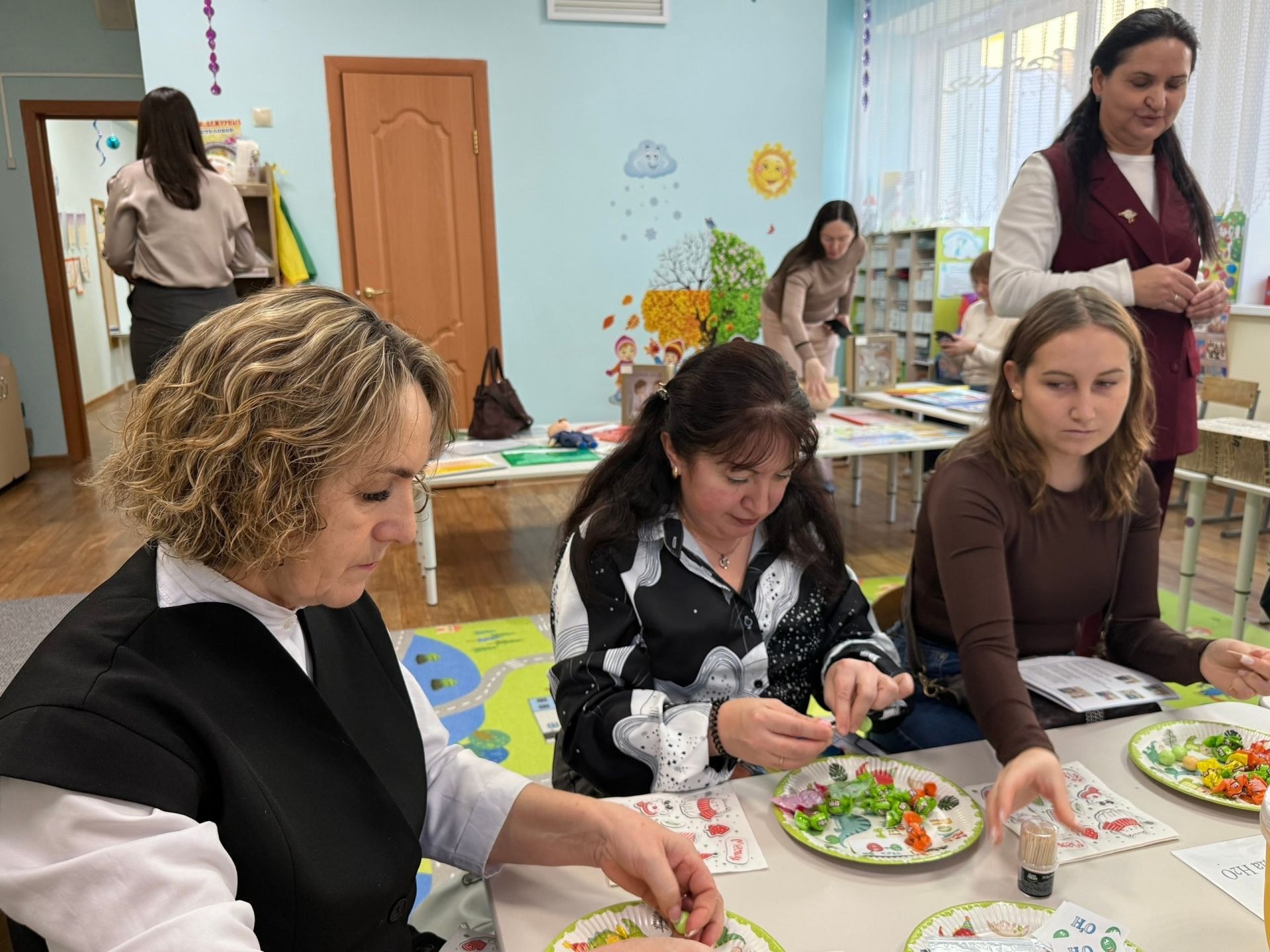 Педагоги из Менделеевска освоили новые инструменты профориентации дошкольников