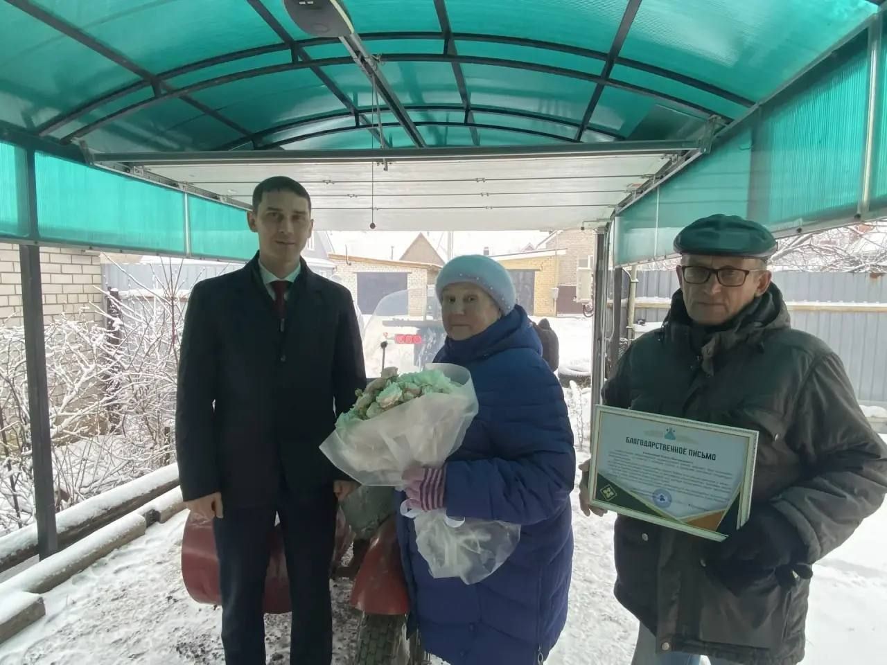 Семья из Менделеевского района передала свой мотоцикл бойцам СВО