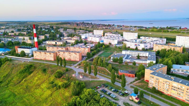 Средняя зарплата в Менделеевском районе выросла на 21 %
