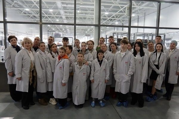 Юные менделеевцы победили в республиканском конкурсе с проектом «Ткацкая мастерская»