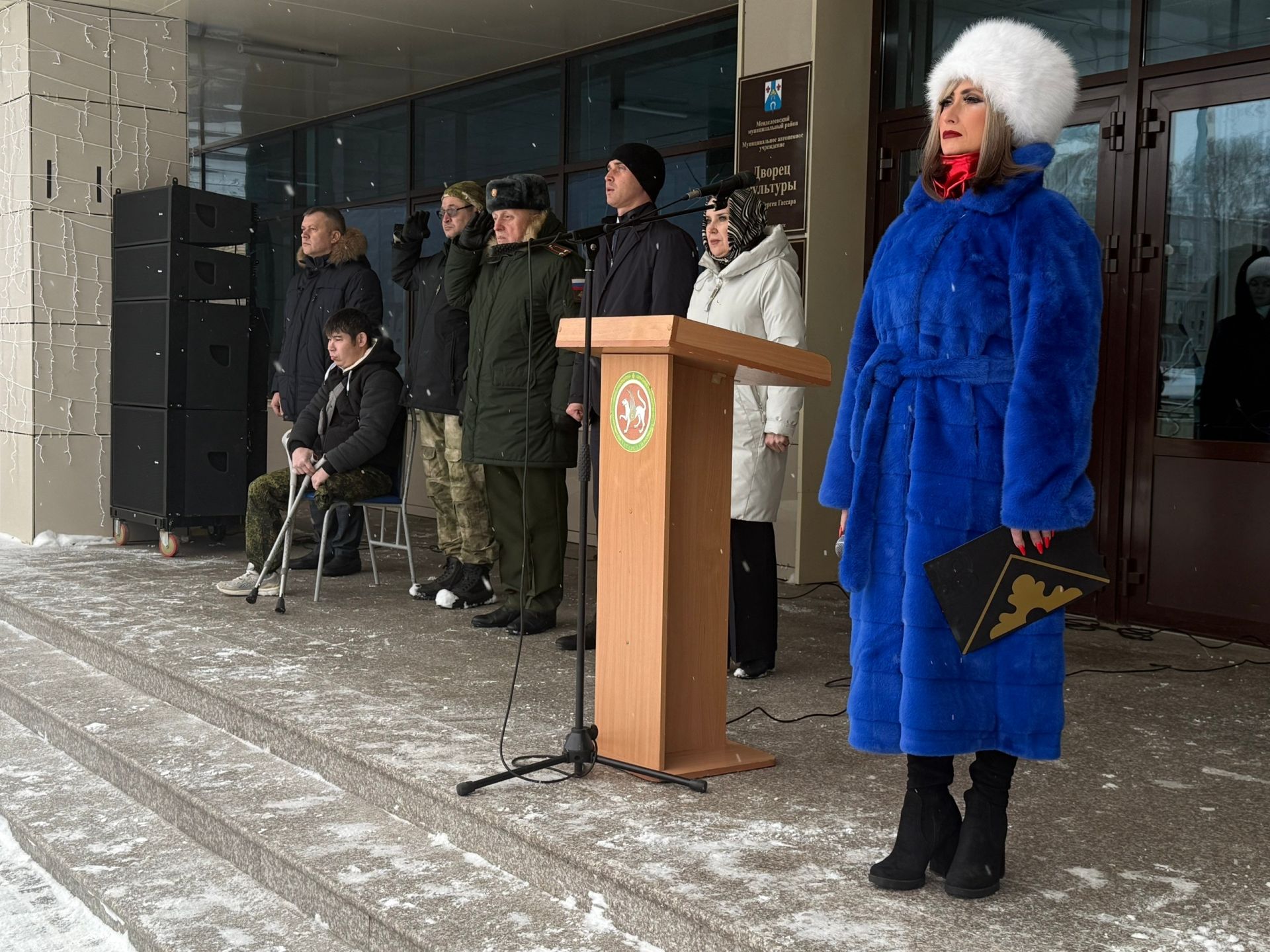 Гуманитарная помощь из Менделеевска: новогодний груз для бойцов отправился в зону СВО