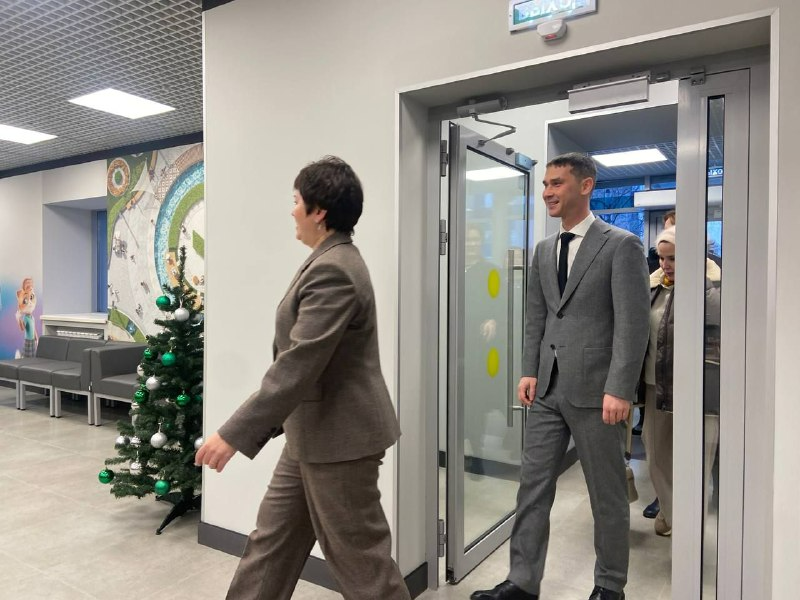 Обновлённый офис Сбербанка в Менделеевске открылся после капитального ремонта