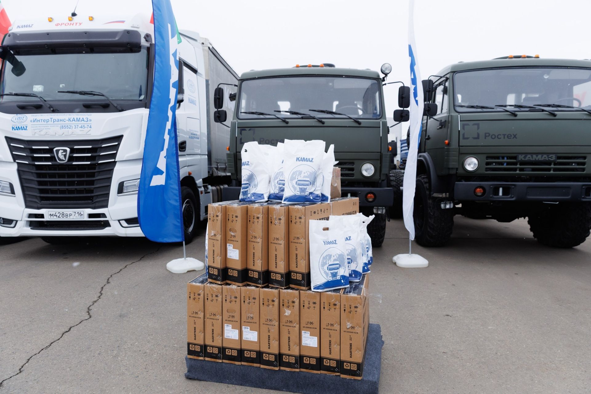 Депутат Альфия Когогина доставила предновогодний гуманитарный груз в зону СВО