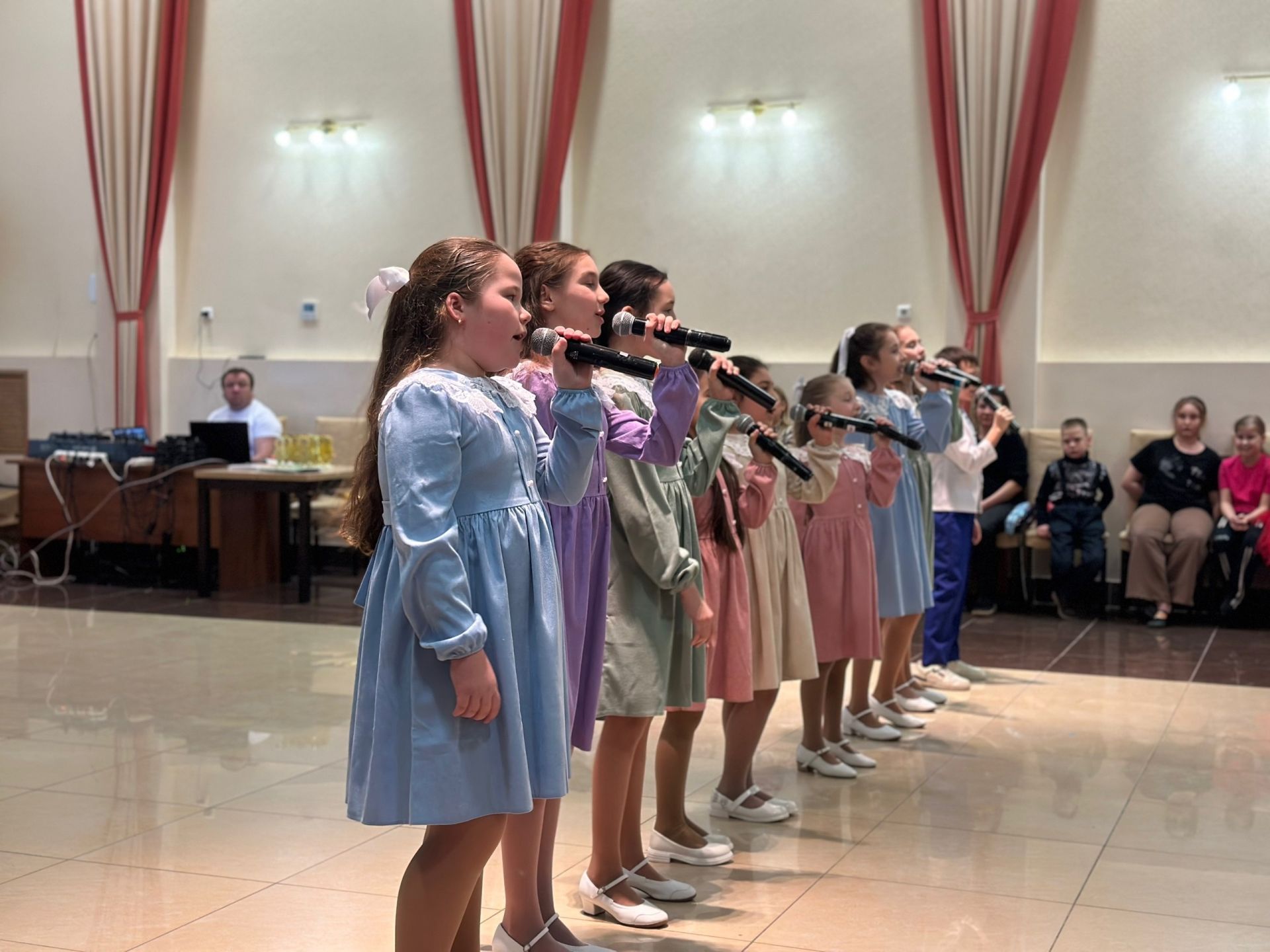 Конкурс «Путь к успеху» собрал юных исполнителей