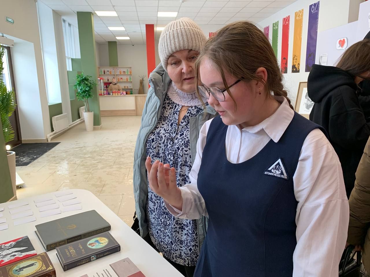 В кинотеатре «Юность» состоялась долгожданная премьера фильма «Пророк. История Александра Пушкина»
